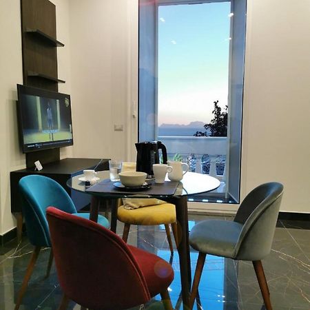Vomero Guest House 나폴리 외부 사진